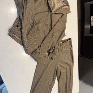 Max Studio Matching Set